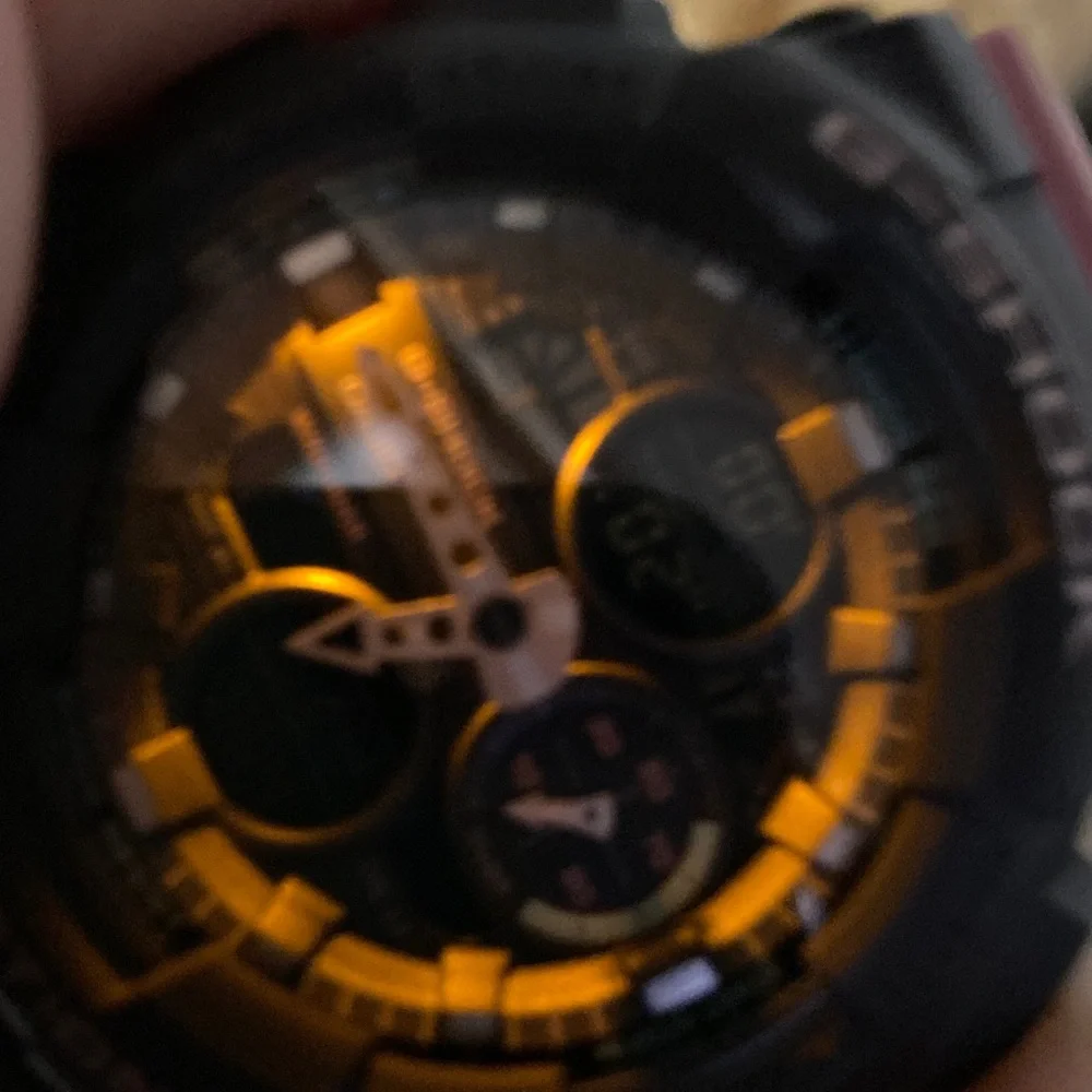 Casio Gshock, GMA-S140, gray bezel, dusty pink strap and accents working battery